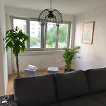 Ruhige 2 Zimmer Wohnung Mit Balkon Unweit Vom Panometer